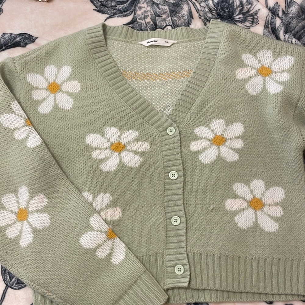 Blue Notes medium green with Daisys/flowers knits cardigan